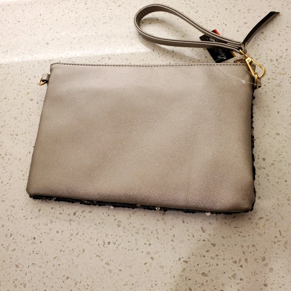 New Charlie Paige Emblemished Sequin Diamond Clutch